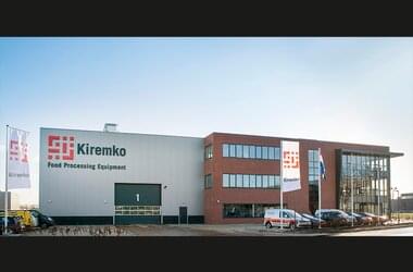 Firmengebäude und Produktionshalle der niederländischen Firma Kiremko