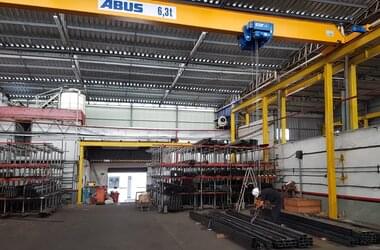 ABUS Einträger-Laufkran mit 6,3t Tragfähigkeit bei der Firma Sidersul in Brasilien